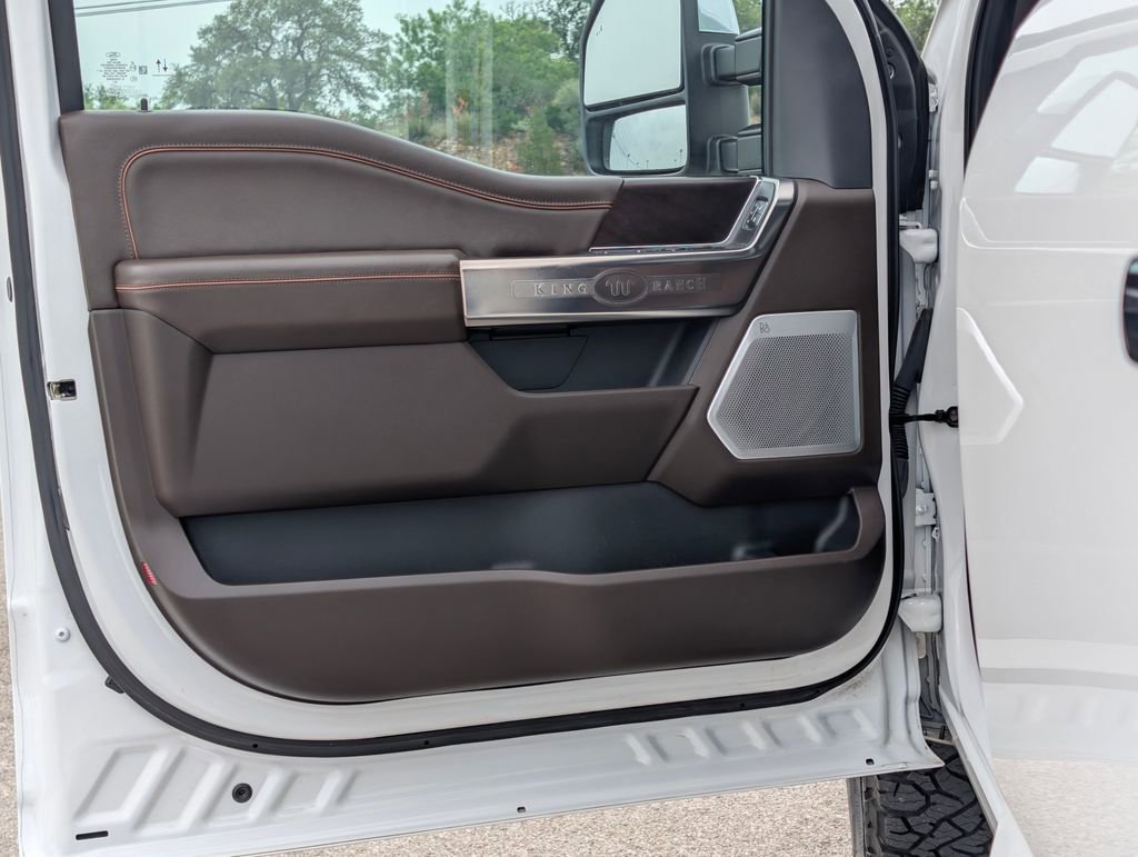 Certified 2024 Ford F250 King Ranch w/ Chrome Package AWD/4WD image 23
