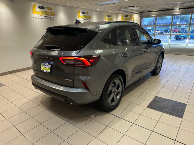 Certified 2024 Ford Escape ST-Line w/ Tech Pack #1 AWD/4WD image 24