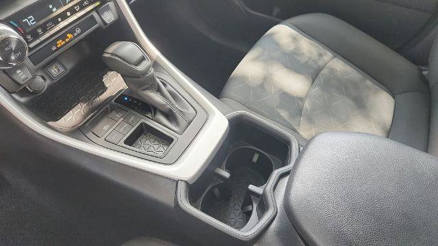 Used 2025 Toyota RAV4 XLE FWD image 14