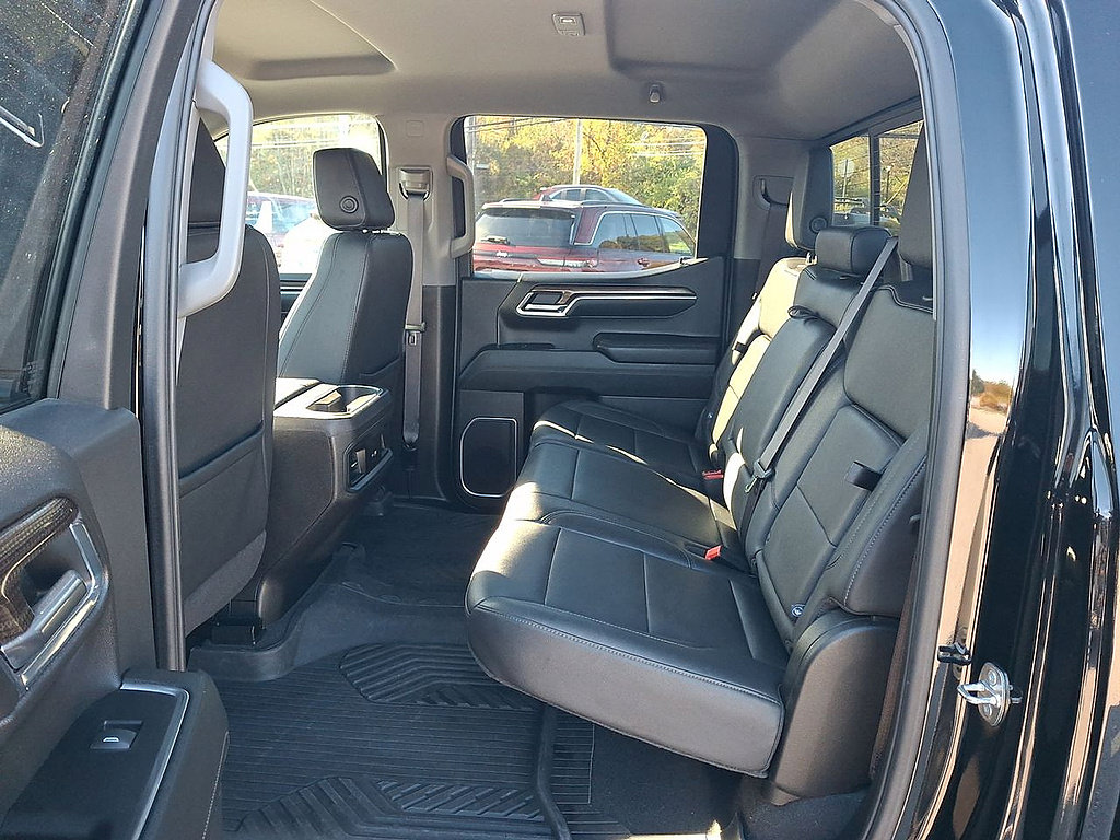 Used 2024 Chevrolet Silverado 1500 RST AWD/4WD image 20