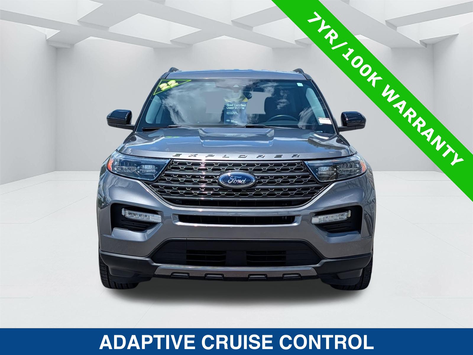 Certified 2022 Ford Explorer XLT w/ Equipment Group 202A RWD image 9