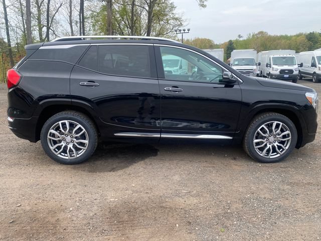 Used 2022 GMC Terrain Denali AWD/4WD image 8