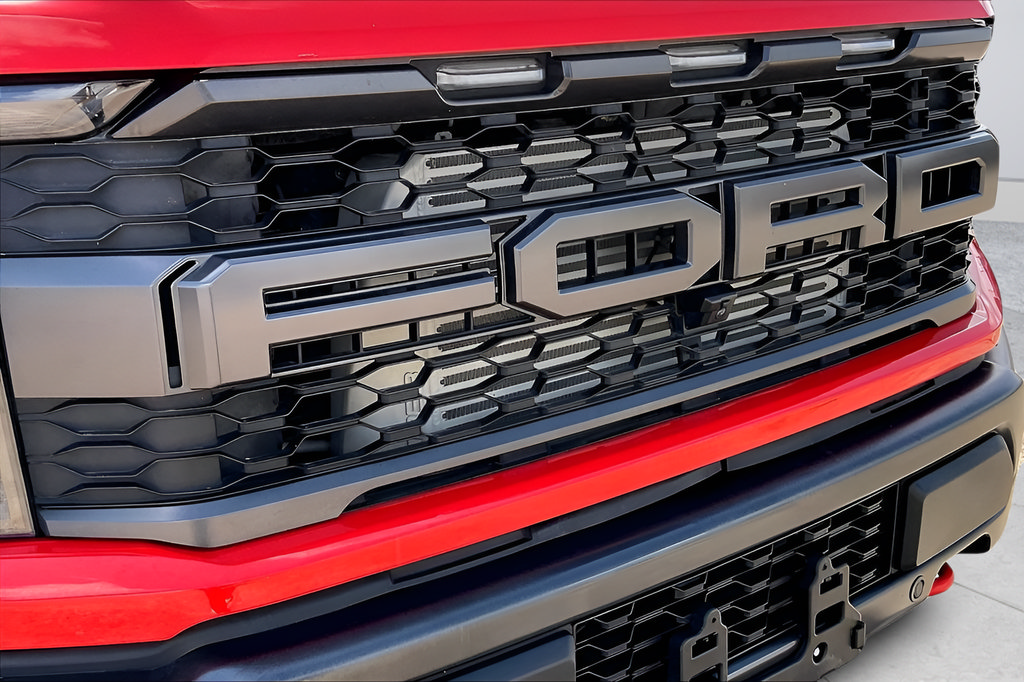 Certified 2022 Ford F150 Raptor w/ Raptor 37 Performance Package AWD/4WD image 35