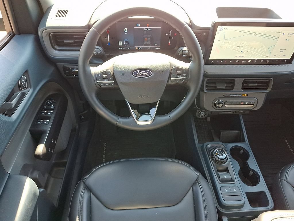 Certified 2025 Ford Maverick Lariat w/ Black Appearance Package AWD/4WD image 12