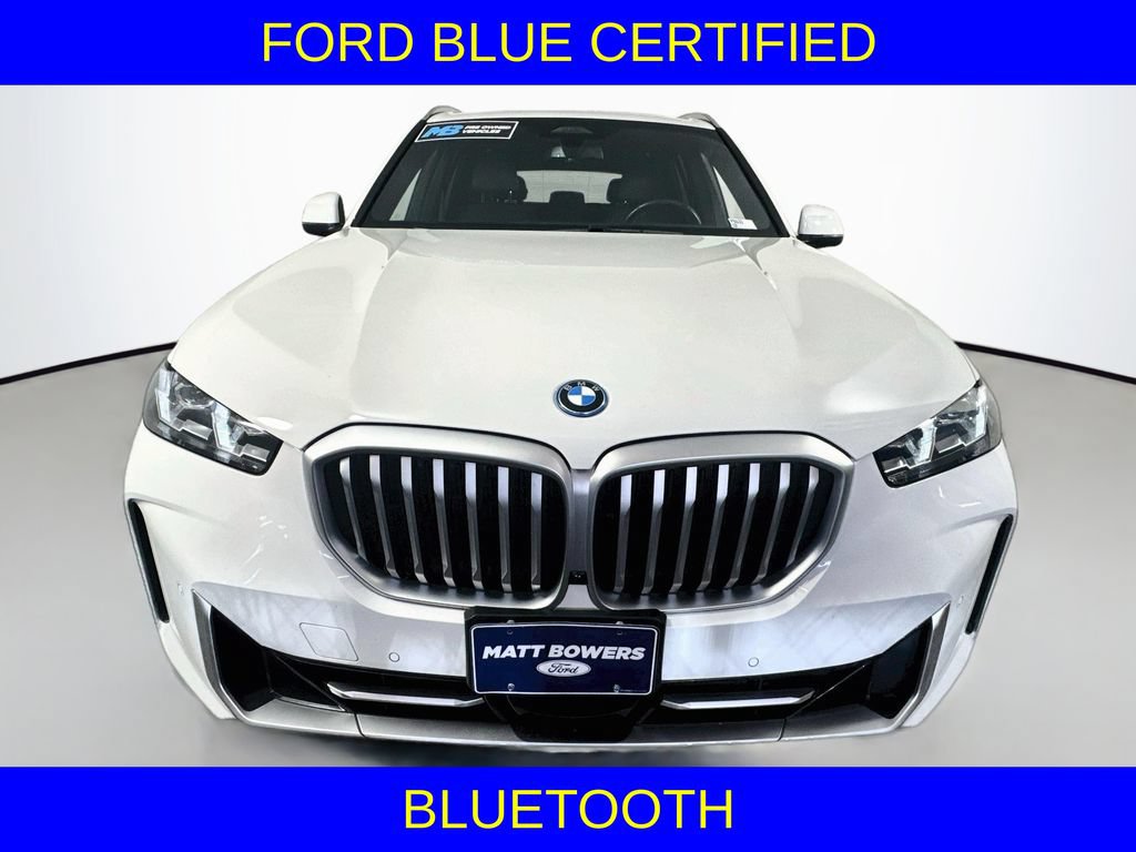 Used 2025 BMW X5 xDrive50e AWD/4WD image 3
