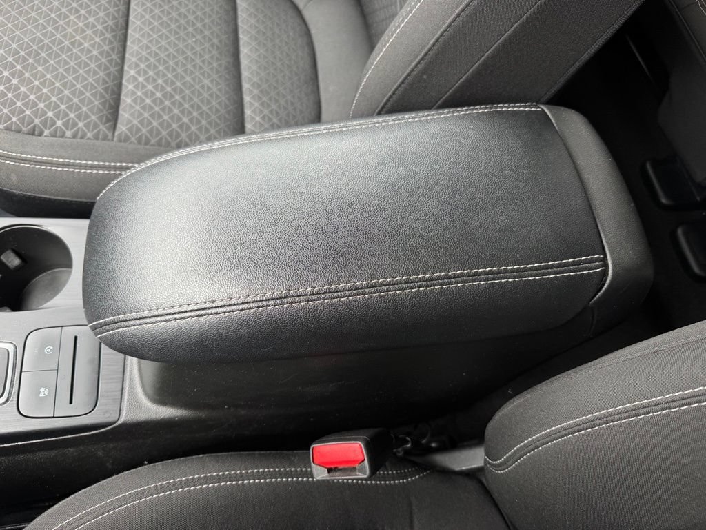 Certified 2024 Ford Escape Active AWD/4WD image 24