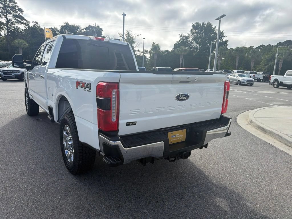 Certified 2025 Ford F250 Lariat w/ Lariat Ultimate Package AWD/4WD image 6