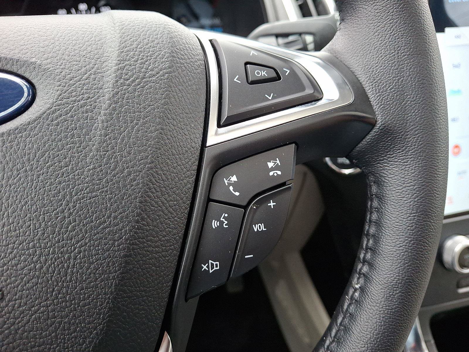 Certified 2022 Ford Edge Titanium image 19