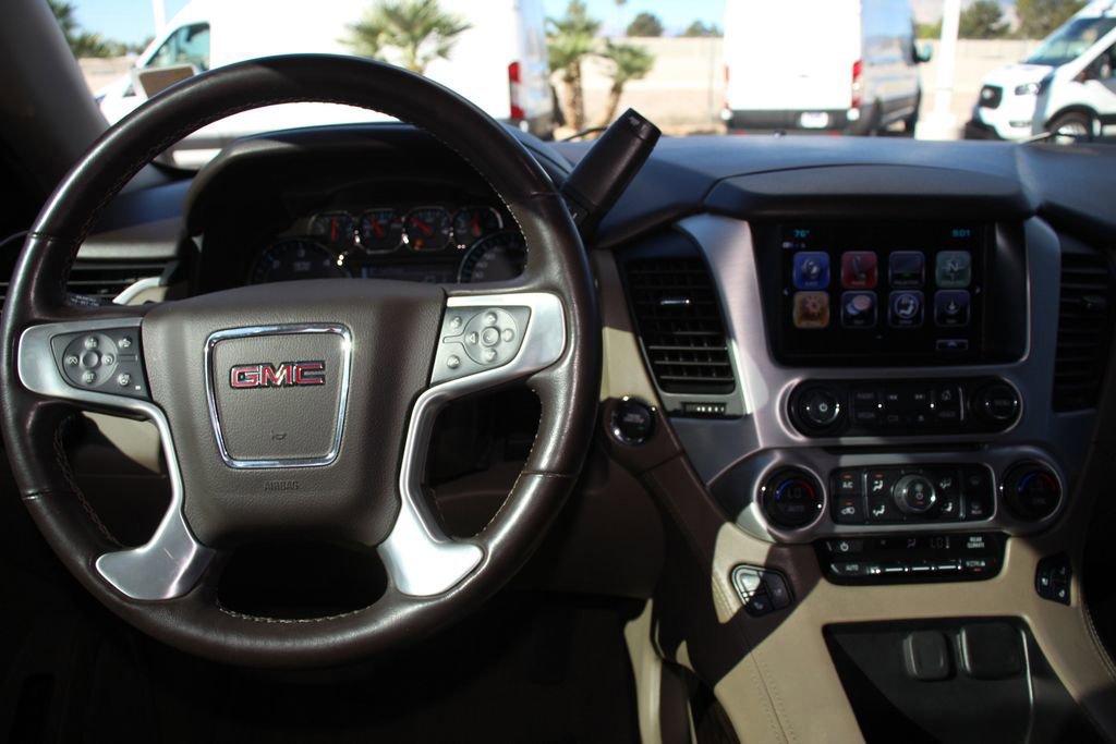 Used 2020 GMC Yukon XL SLT w/ Premium Edition image 17