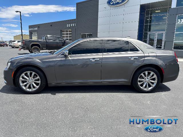 Used 2019 Chrysler 300 Limited AWD/4WD image 8