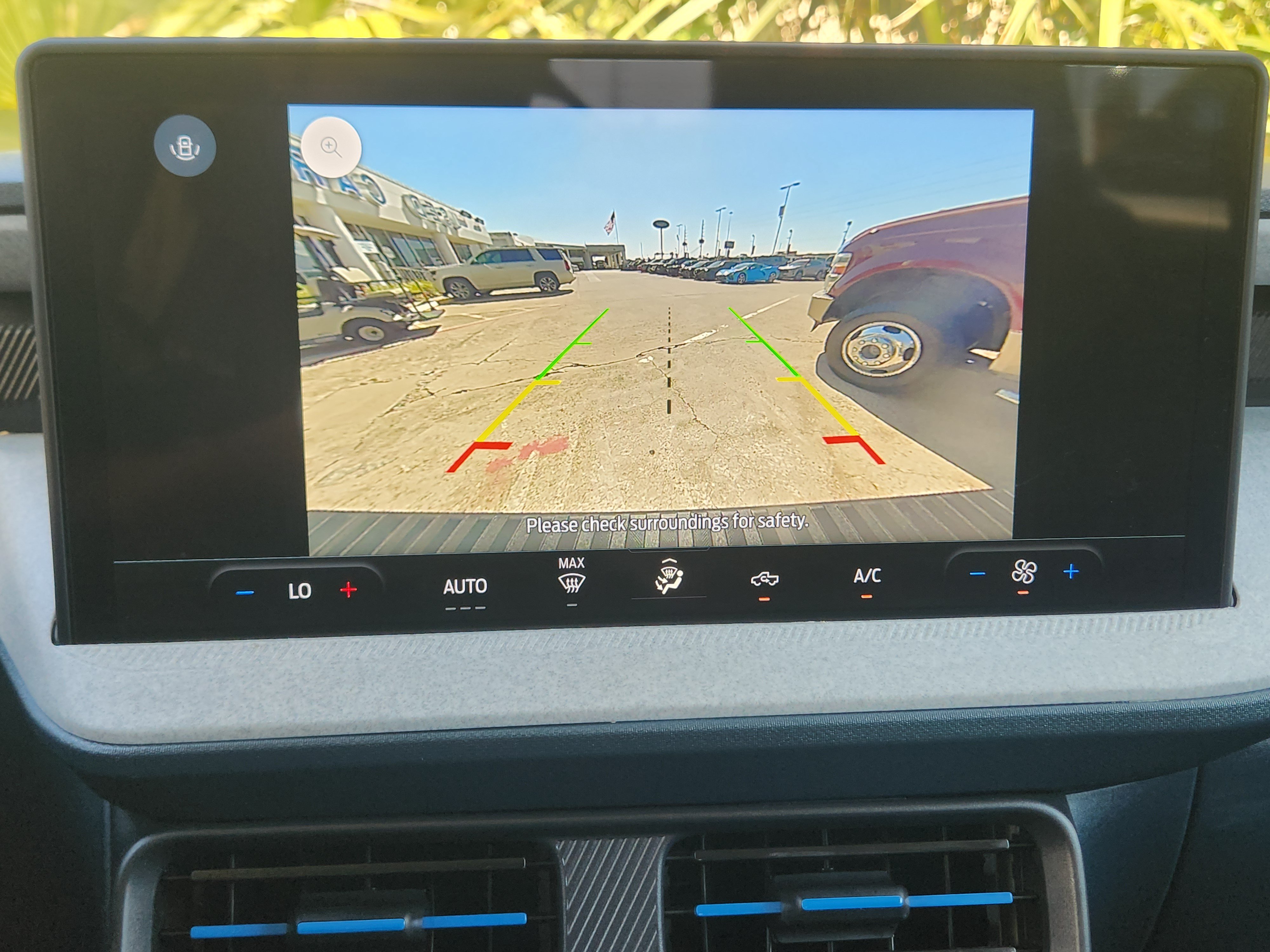 Certified 2025 Ford Maverick XLT FWD image 13