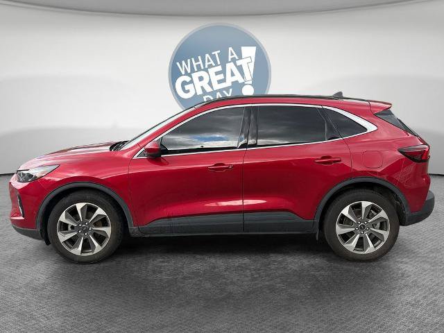 Certified 2023 Ford Escape Platinum w/ Premium Technology Package AWD/4WD image 7