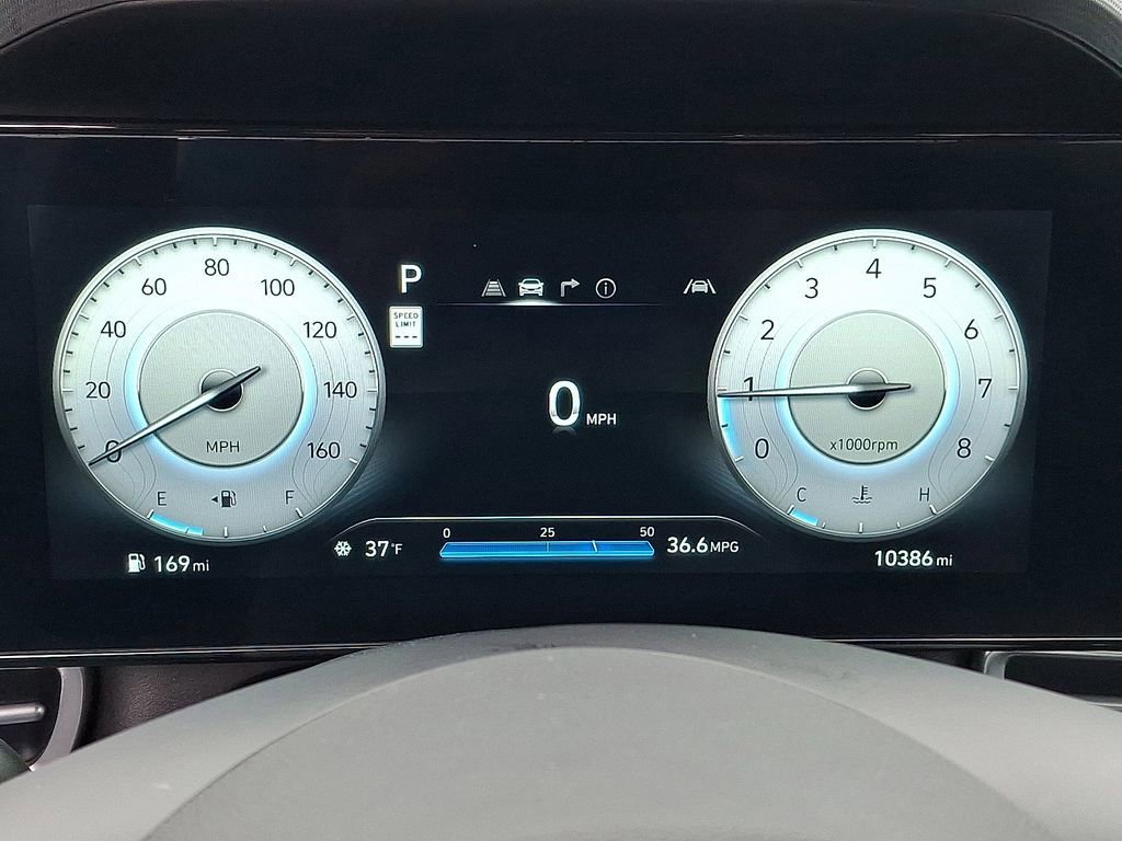 Used 2024 Hyundai Elantra SEL image 19