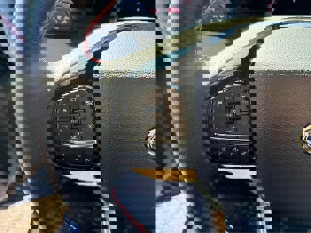 Certified 2025 Ford Explorer ST-Line w/ ST-Line Street Pack image 22