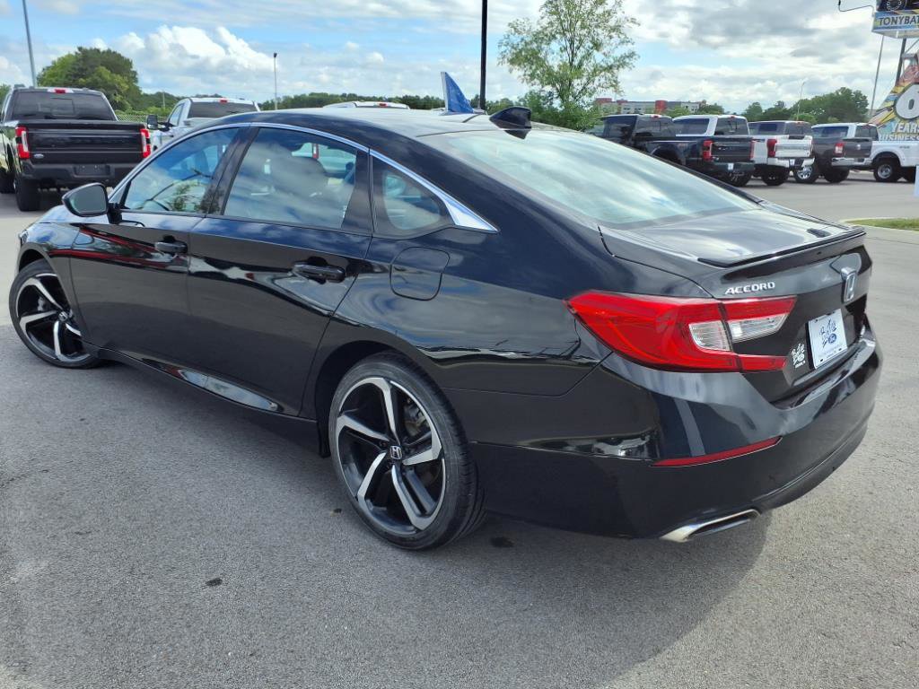 Used 2022 Honda Accord Sport image 3