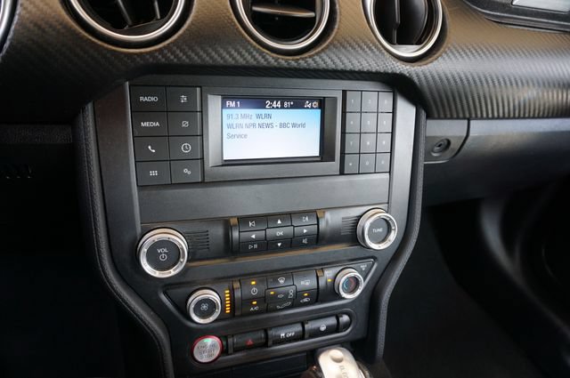 Certified 2021 Ford Mustang Coupe RWD image 4