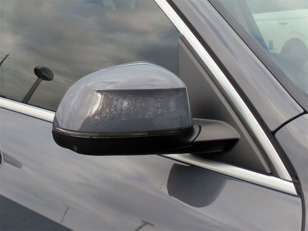 Used 2023 BMW X7 xDrive40i w/ Executive Package image 12