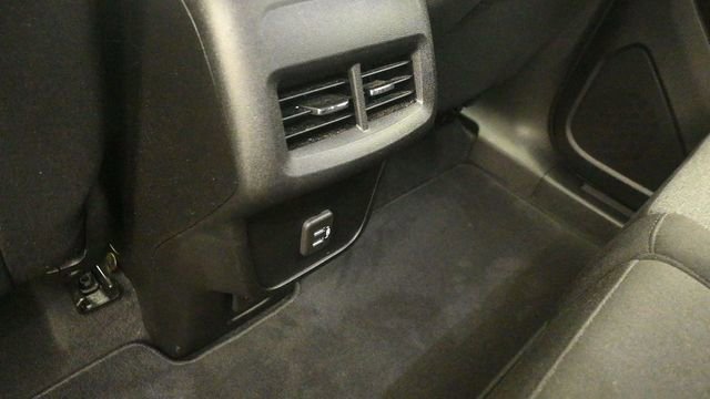 Used 2022 Chevrolet Equinox LT AWD/4WD image 12