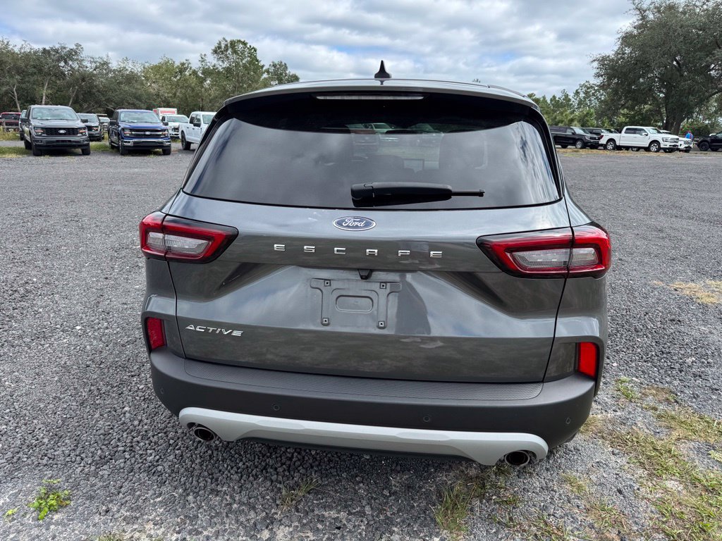 Certified 2023 Ford Escape Active w/ Tech Pack #2 FWD image 5