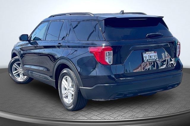Certified 2024 Ford Explorer XLT w/ Equipment Group 202A RWD image 2