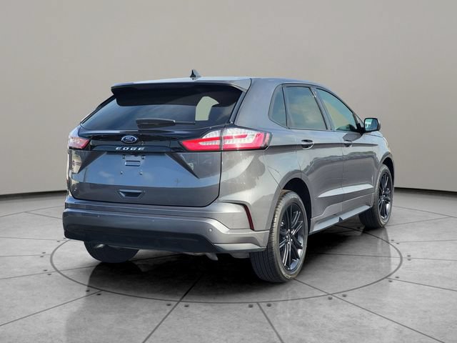 Certified 2024 Ford Edge ST-Line AWD/4WD image 12