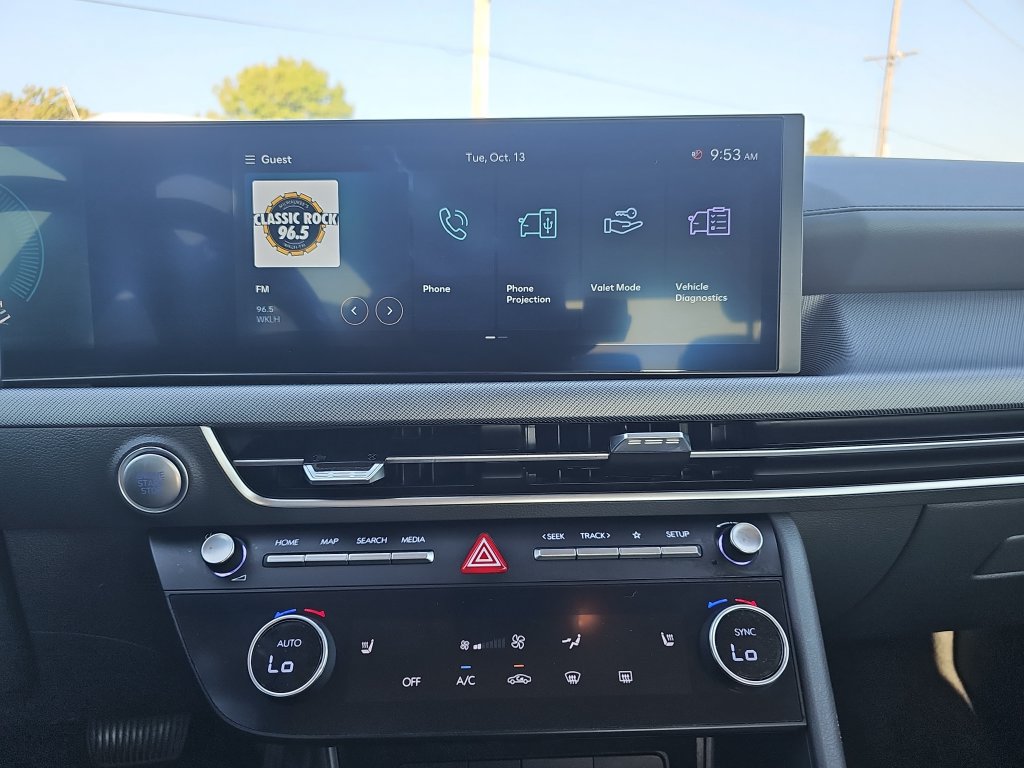 Used 2025 Hyundai Sonata SEL FWD image 19