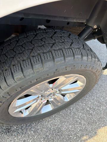 Certified 2018 Ford F150 Lariat w/ Equipment Group 502A Luxury AWD/4WD image 10