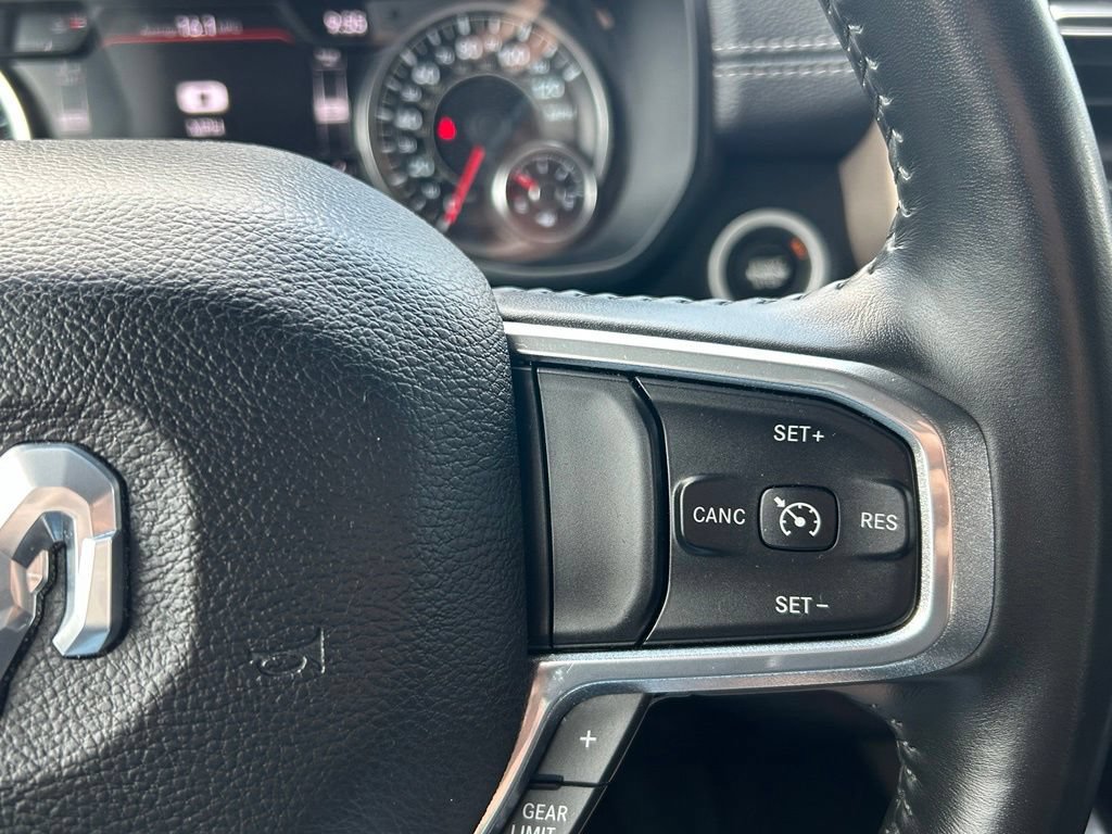 Used 2022 RAM 1500 Laramie AWD/4WD image 39