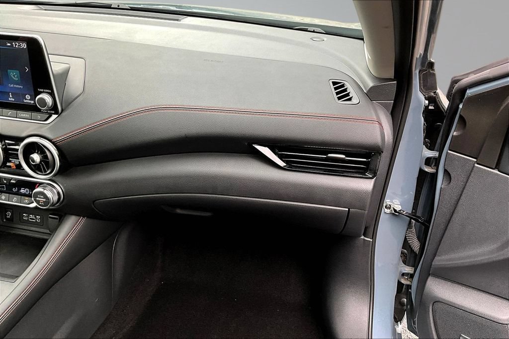 Used 2024 Nissan Sentra SR w/ SR Premium Package FWD image 29