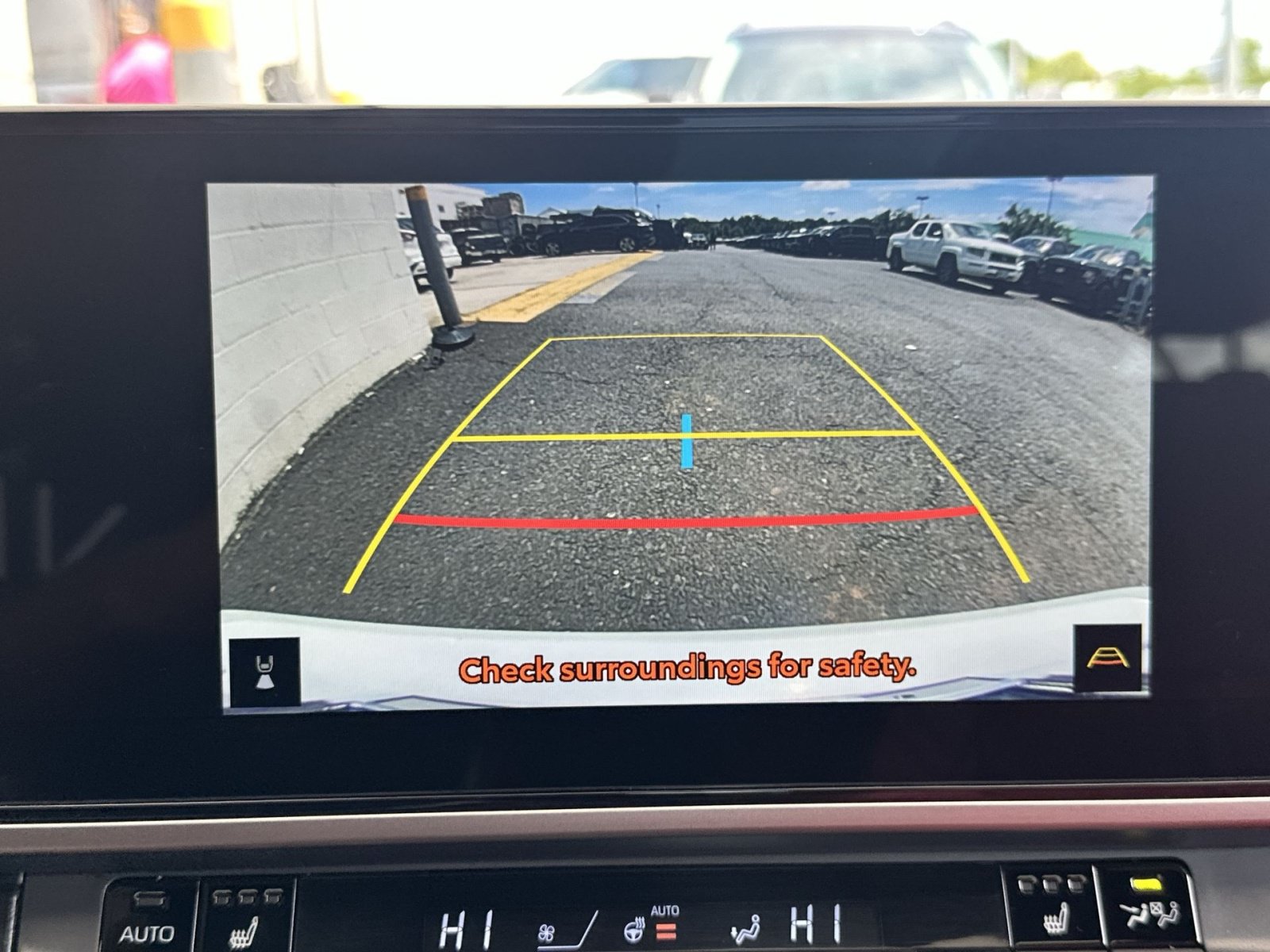 Used 2025 Toyota Camry XSE FWD image 27