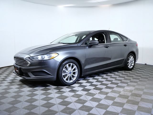 Certified 2017 Ford Fusion SE w/ Fusion SE Technology Package FWD video 2