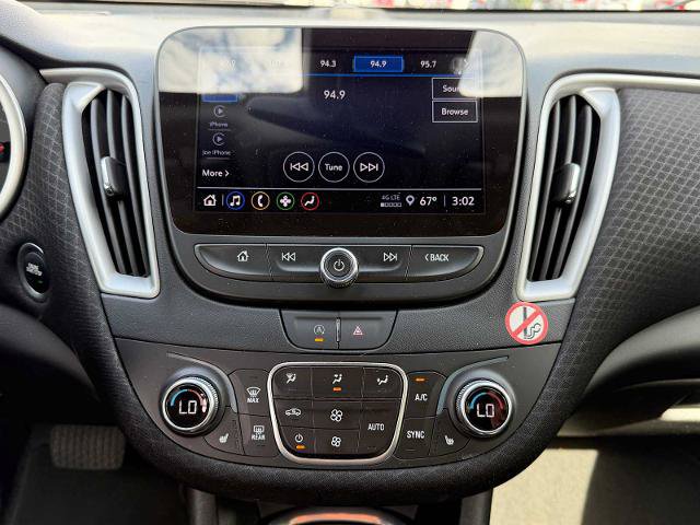 Used 2025 Chevrolet Malibu LT FWD image 15