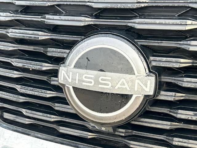 Used 2023 Nissan Rogue SL image 10