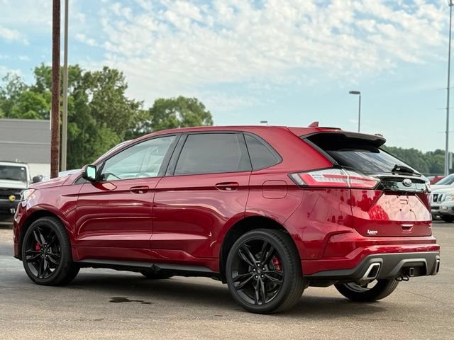 Certified 2019 Ford Edge ST w/ Equipment Group 401A AWD/4WD image 43