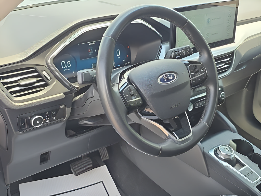Certified 2024 Ford Escape Platinum AWD/4WD image 20