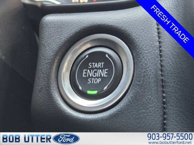 Used 2023 GMC Yukon SLT w/ SLT Premium Package AWD/4WD image 20