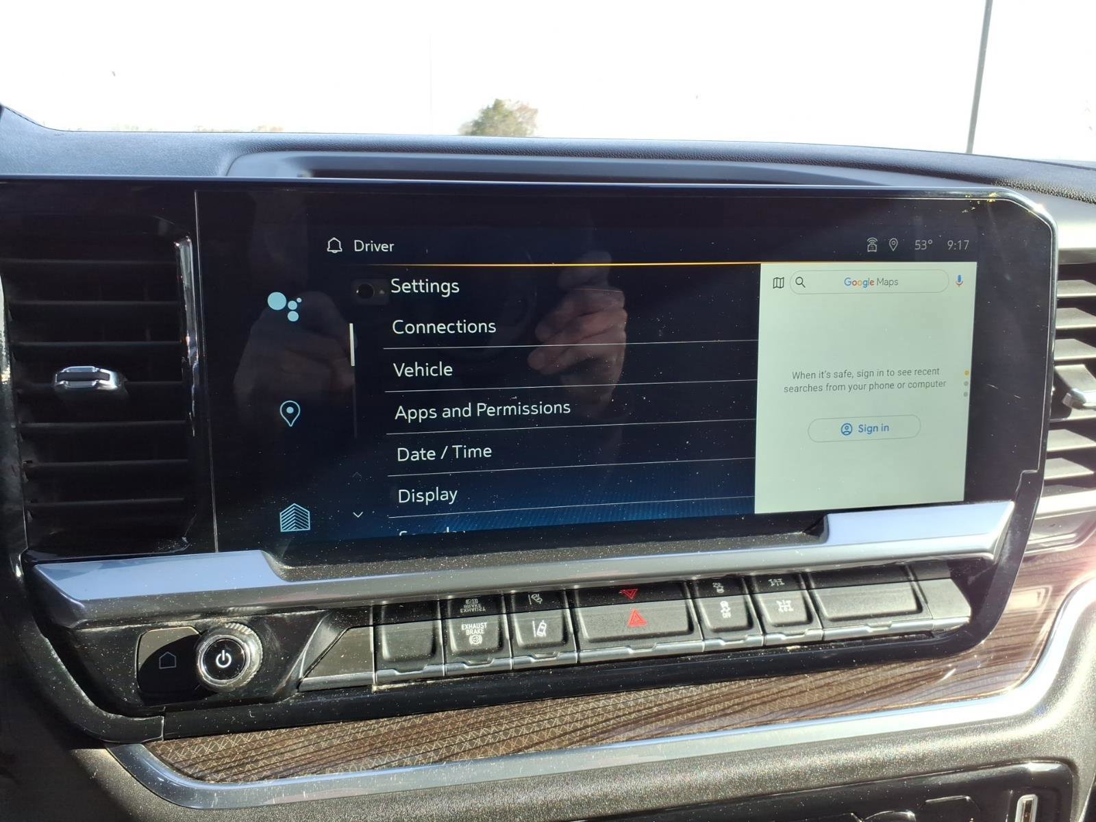 Used 2024 Chevrolet Silverado 3500 LT w/ Convenience Package image 18