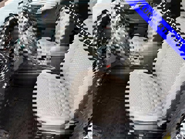 Certified 2020 Ford Escape SE image 11