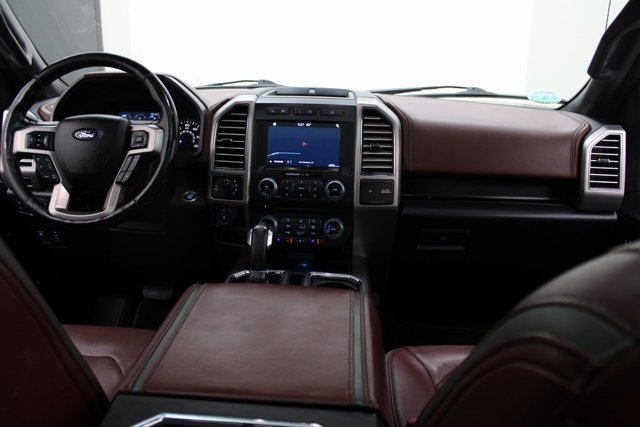 Certified 2018 Ford F150 Platinum w/ Equipment Group 701A Luxury image 15