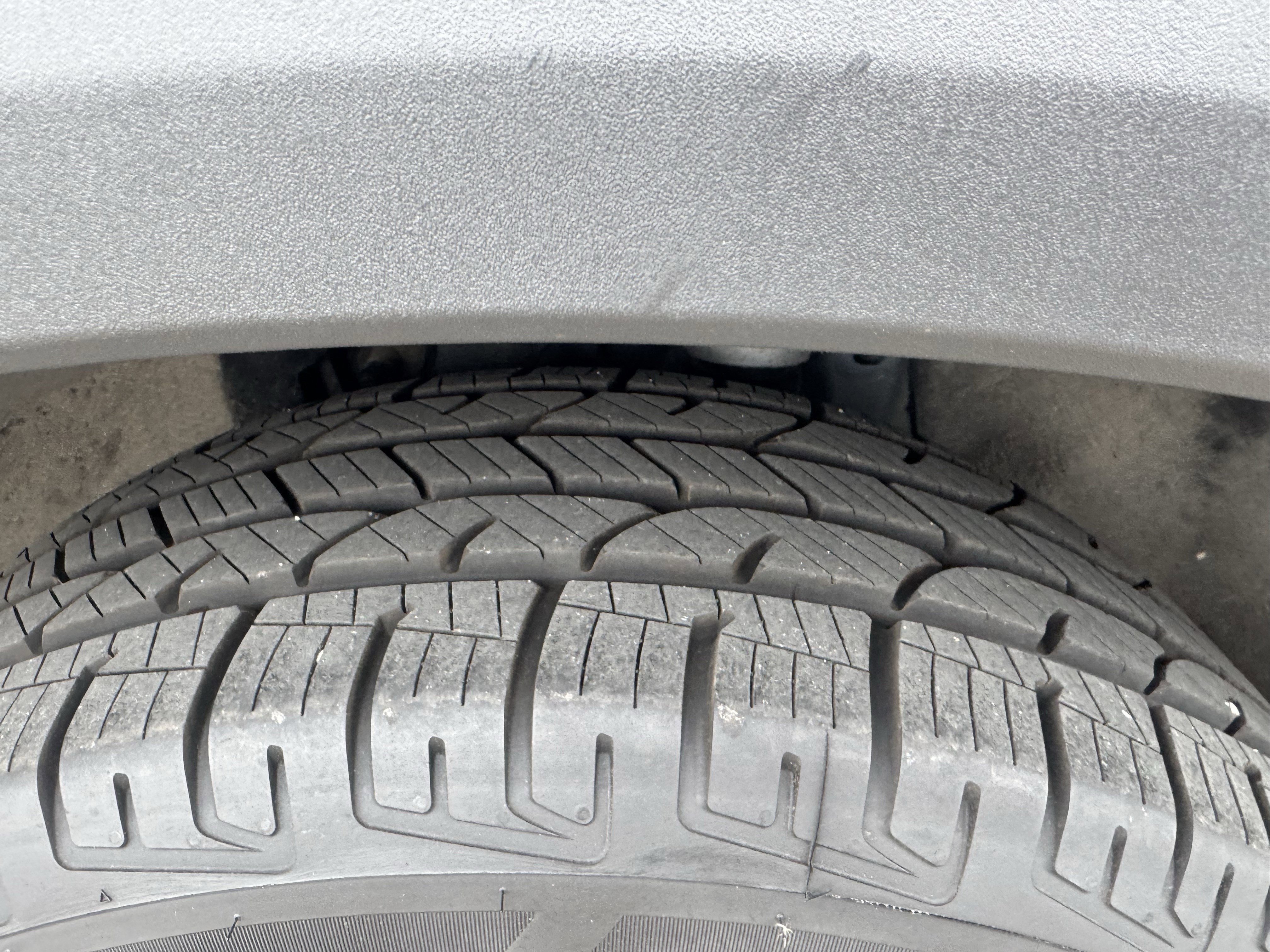 Certified 2023 Ford Explorer XLT w/ Equipment Group 202A image 20