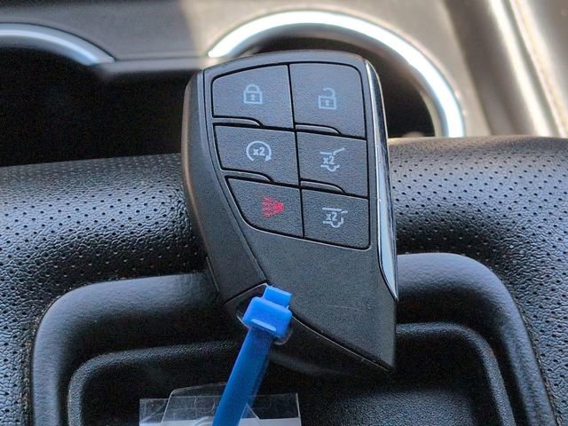 Used 2022 Chevrolet Suburban Premier RWD image 38