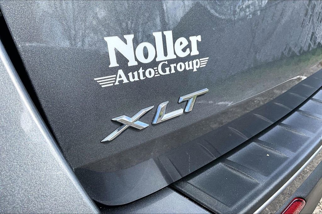 Certified 2021 Ford Explorer XLT w/ Equipment Group 202A image 10