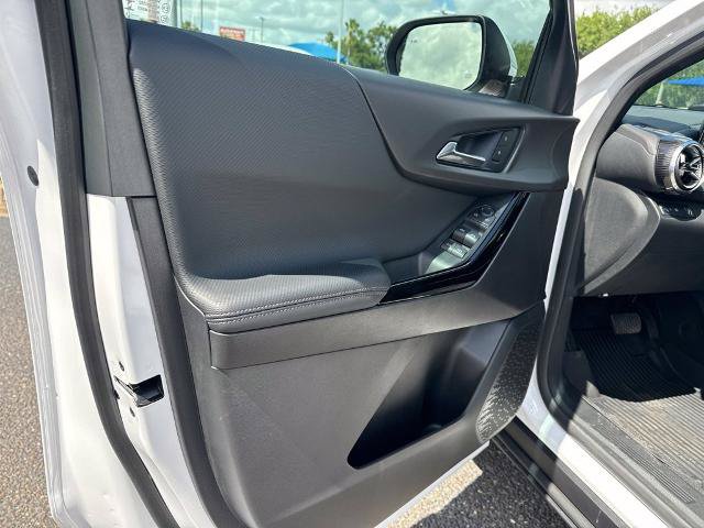 Used 2026 Chevrolet Equinox LT w/ LPO, Floor Liner Package FWD image 15