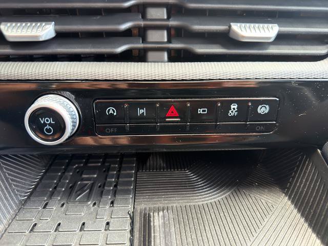 Certified 2025 Ford Explorer ST AWD/4WD image 30