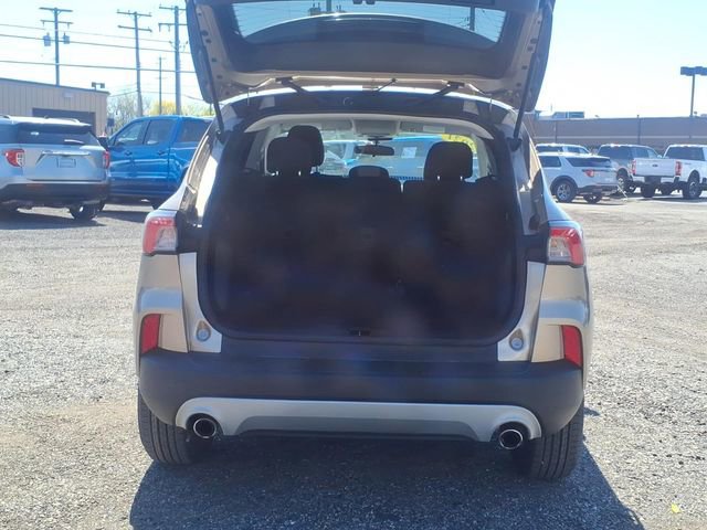 Certified 2021 Ford Escape SE w/ Cold Weather Package AWD/4WD image 9