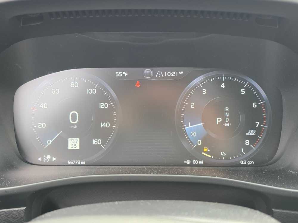 Used 2019 Volvo XC40 T5 R-Design image 20