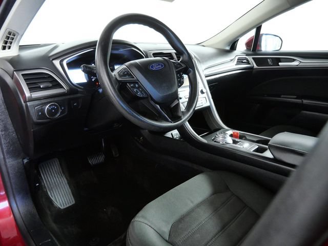Certified 2020 Ford Fusion SE AWD/4WD image 16