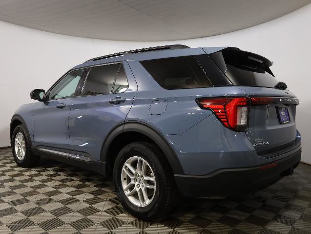 Certified 2025 Ford Explorer Active image 2