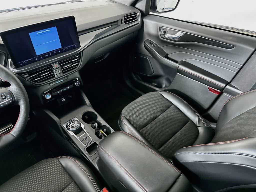 Certified 2023 Ford Escape ST-Line w/ Tech Pack #1 FWD image 11