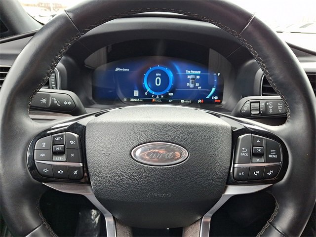 Certified 2023 Ford Explorer Platinum w/ Equipment Group 601A image 19